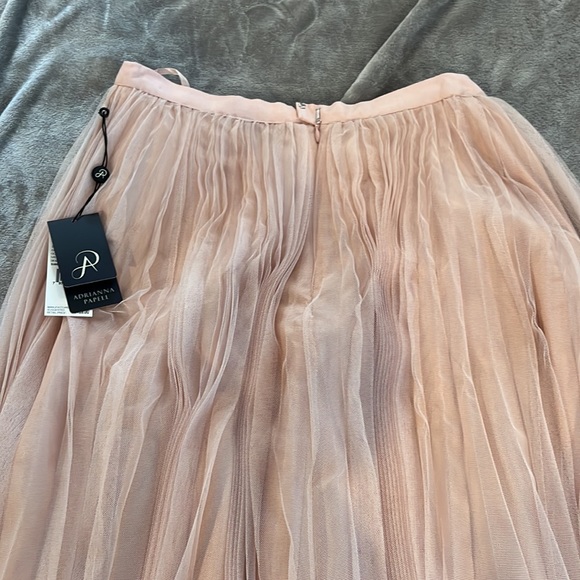 Adrianna Papell 2 Piece - Picture 7 of 8